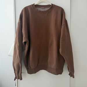 Brandy Melville Crewneck